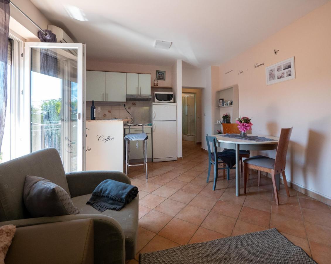 Apartments Zaton
